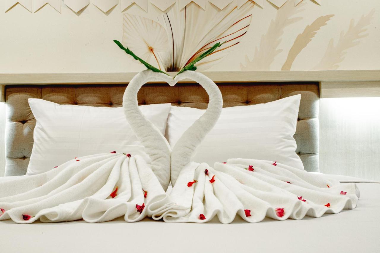 Ora Beach Resort Ел Нидо Екстериор снимка