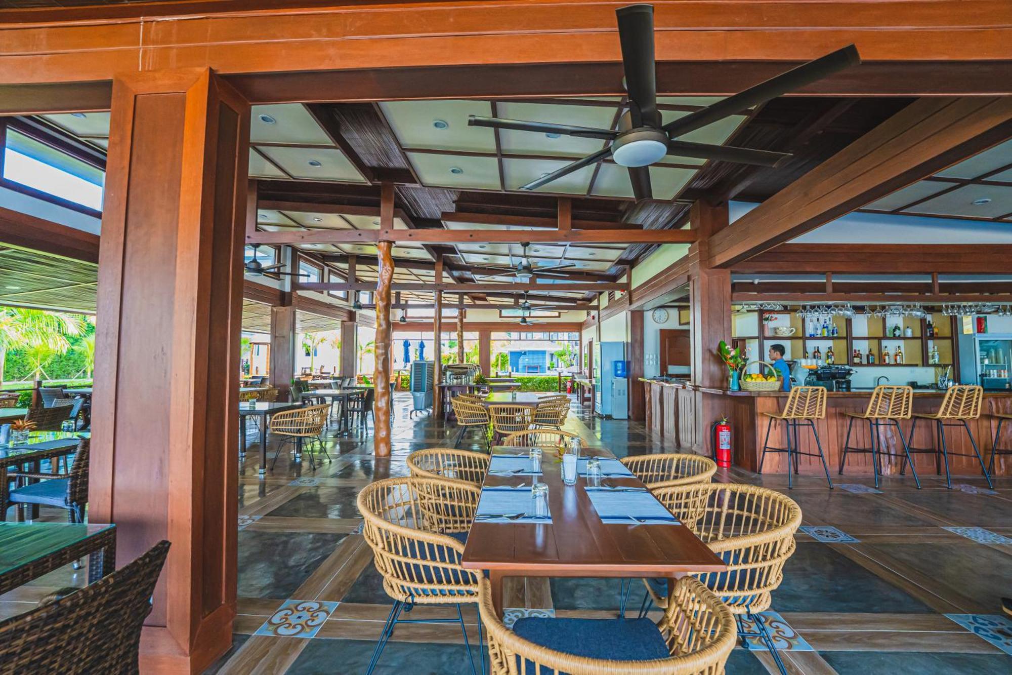 Ora Beach Resort Ел Нидо Екстериор снимка